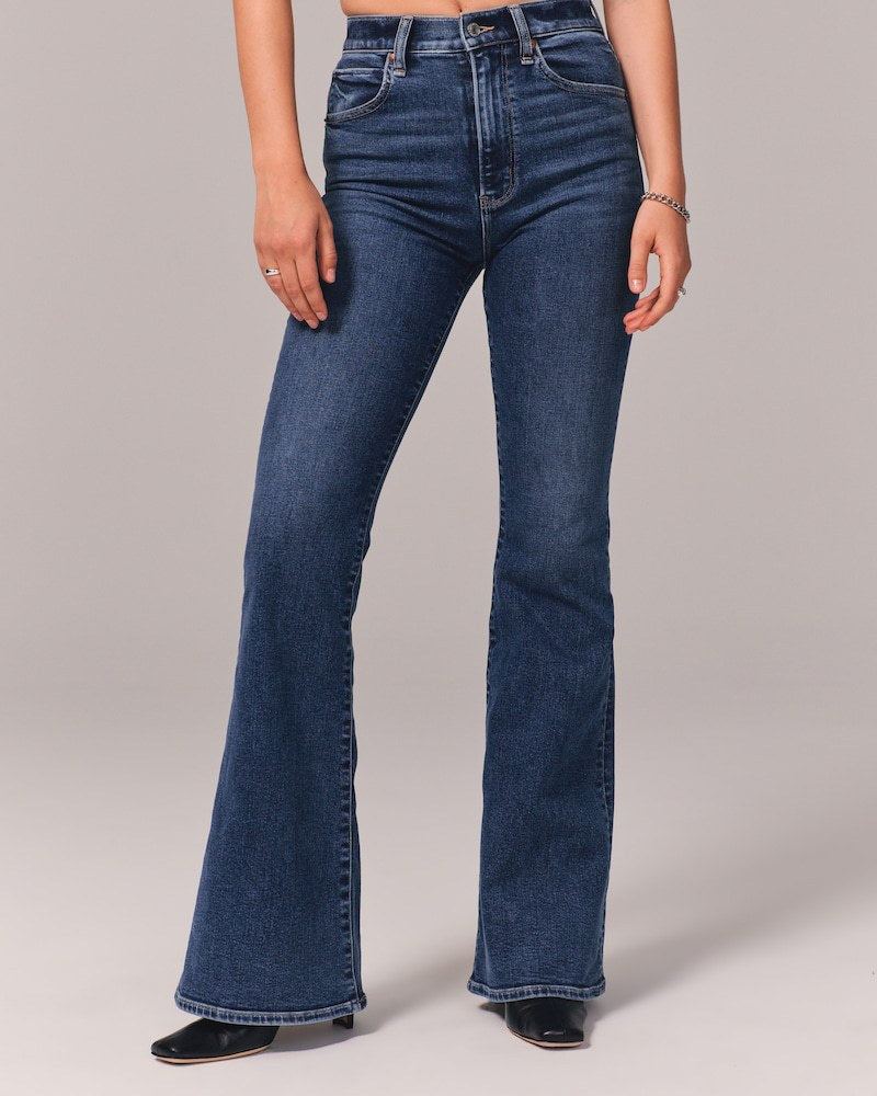 Vintage Chic Bell-Bottom Jeans