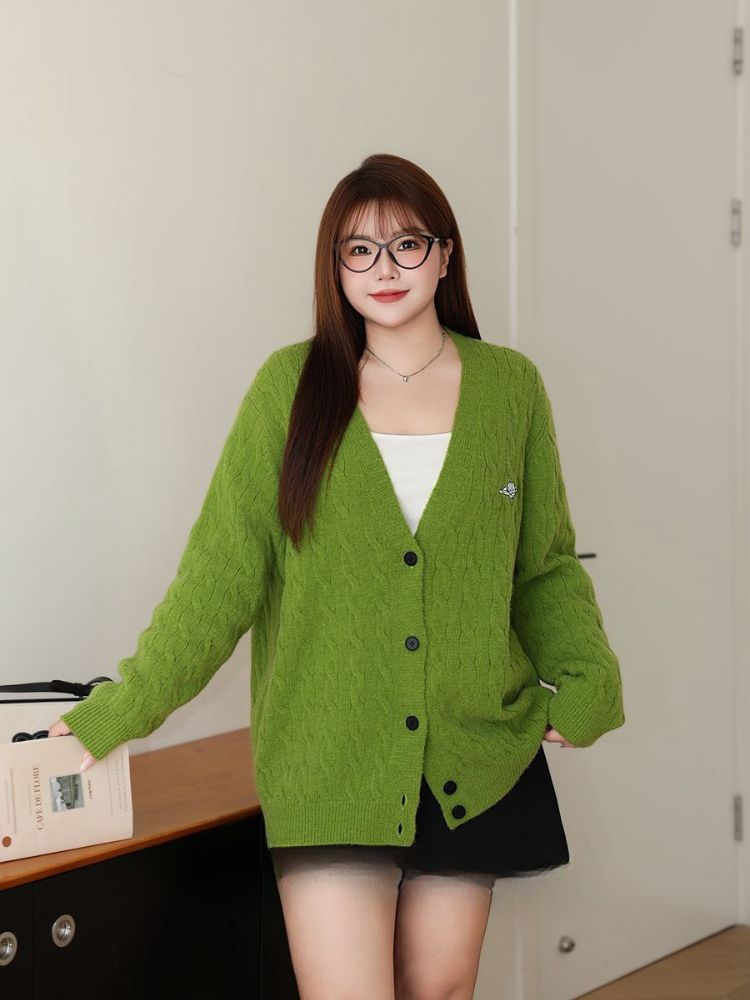 Relaxed V-Neck Embroidered Cardigan