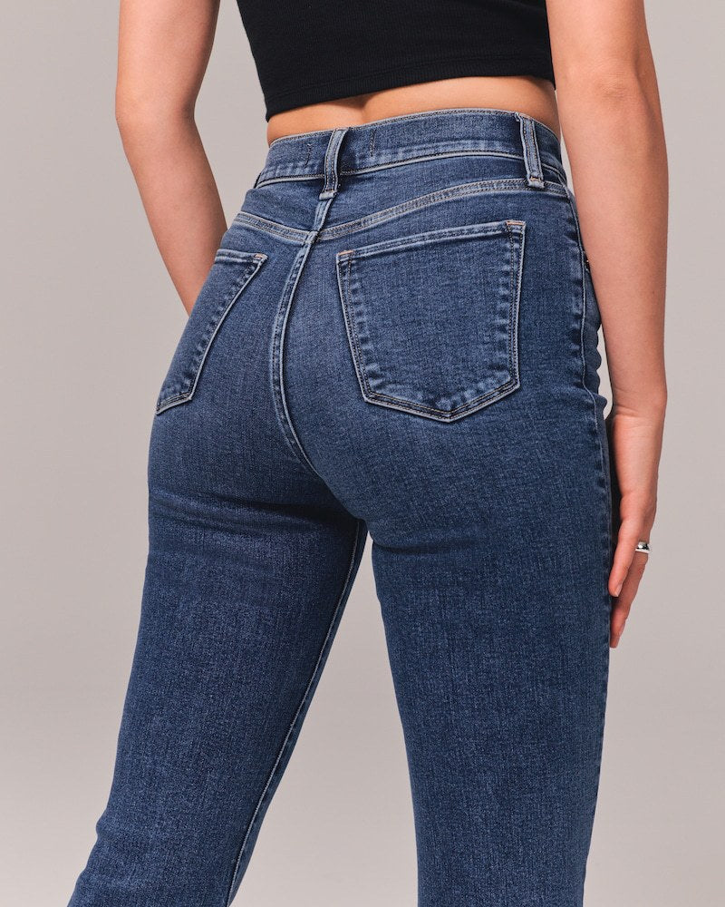 Vintage Chic Bell-Bottom Jeans