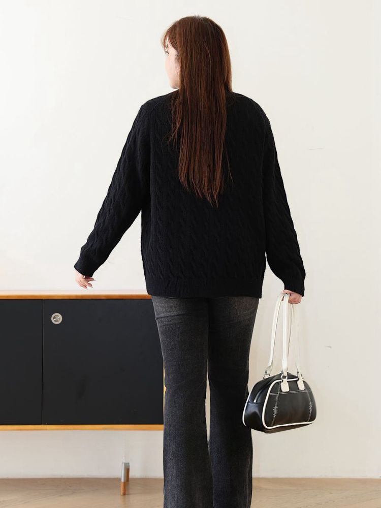 Relaxed V-Neck Embroidered Cardigan